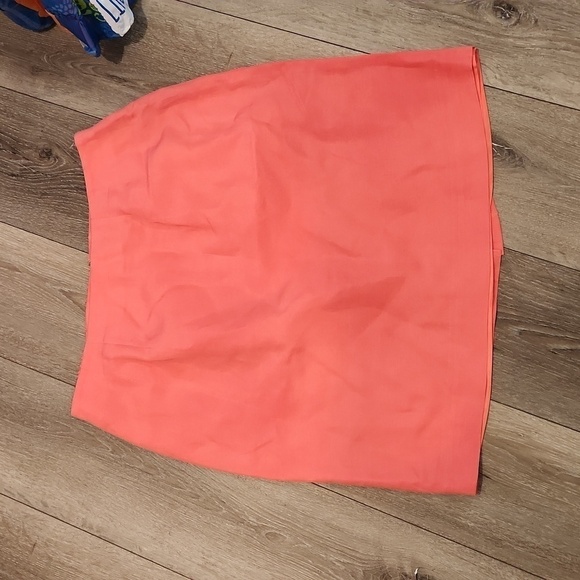 Laura Scott Skirt - Picture 1 of 3